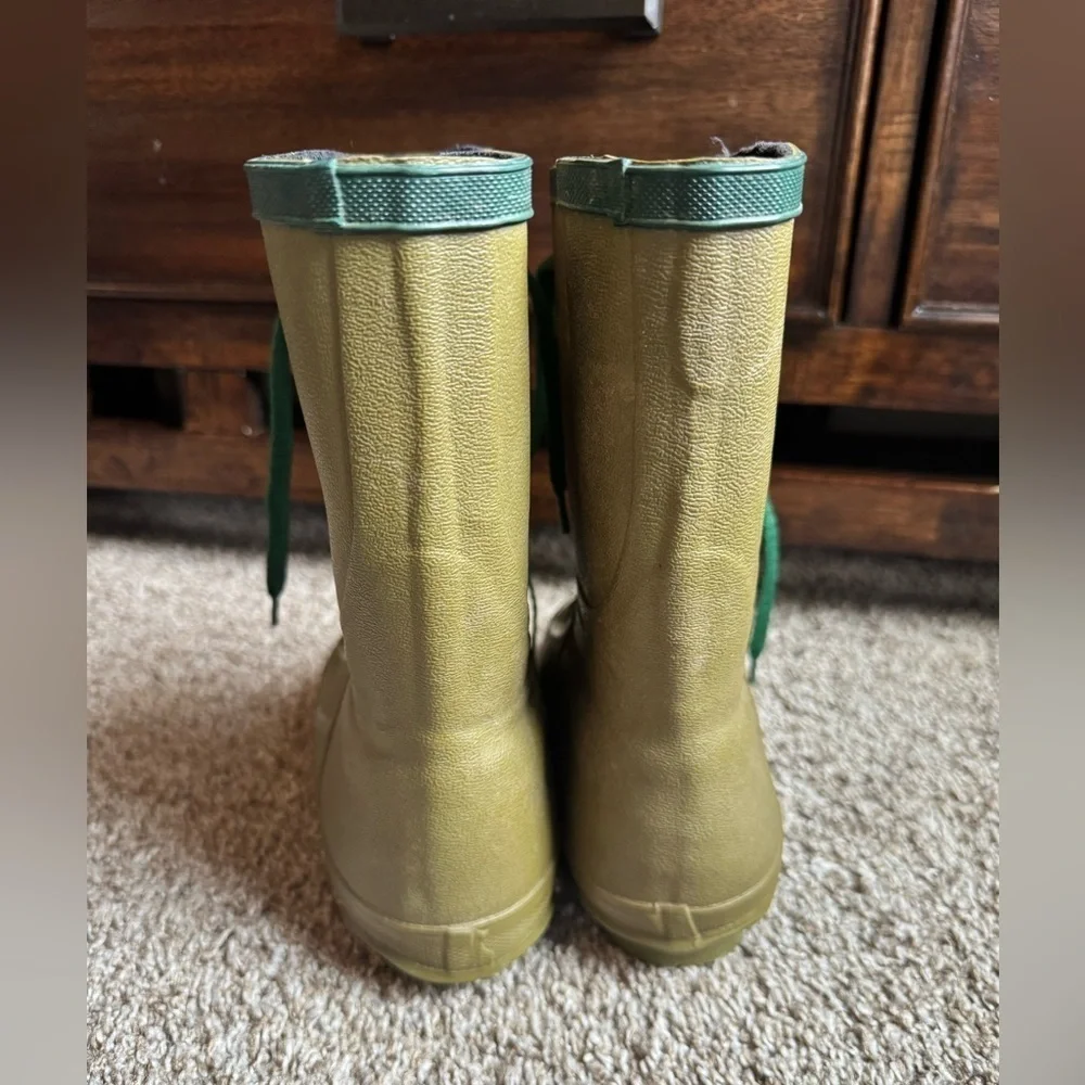Northerner Junior heavy soled insulated rain boots steel shank farm boots